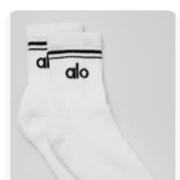 2 pack Alo Yoga Unisex Half-Crew Throwback Sock White Black - Picture 5 of 5
